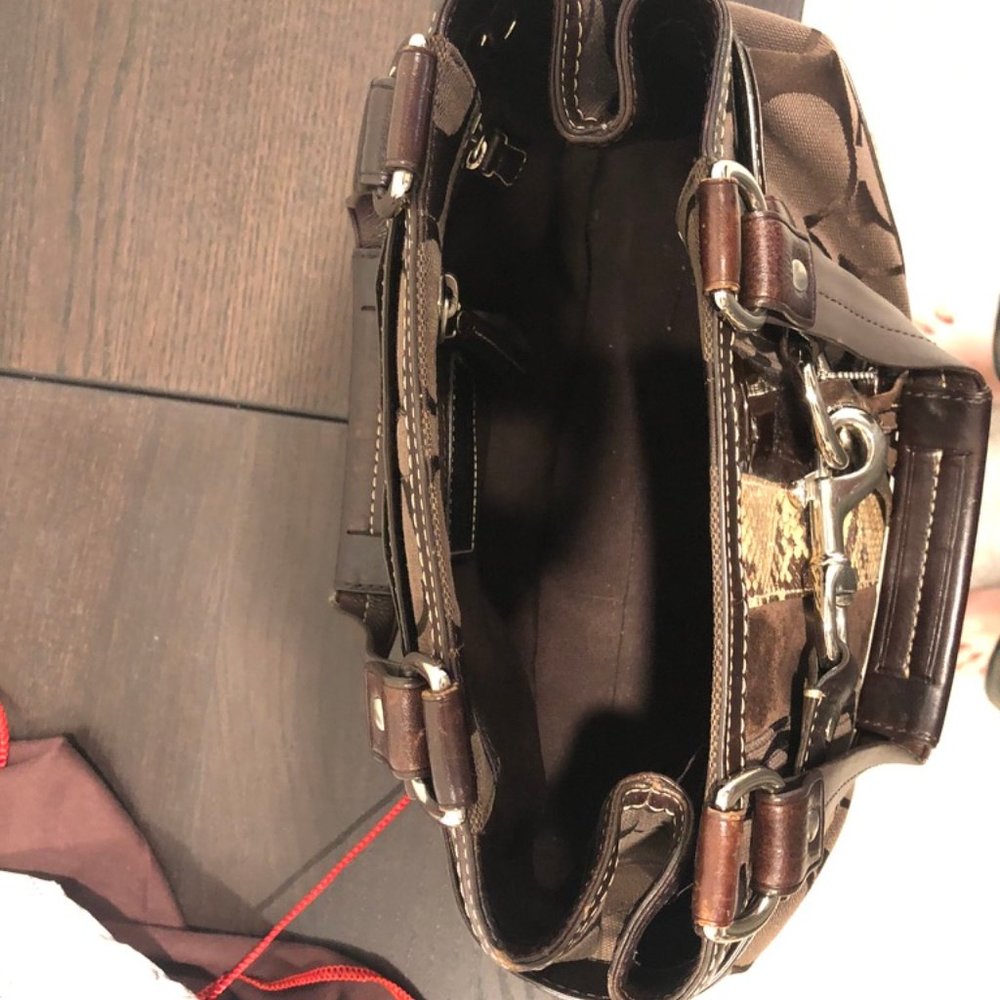 Coach Signature Python - No E06q - New/Never Used - image 3